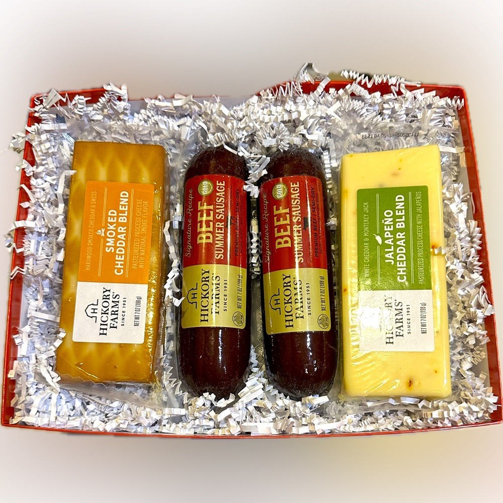 HICKORY FARMS MEAT & CHEESE GIFT SET BOX 2 SUMMER SAUSAGE 2 CHEESES HOLIDAY GIFT